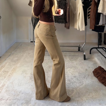 Button pocket wide leg low rise jeans  | Festival Outfits Women