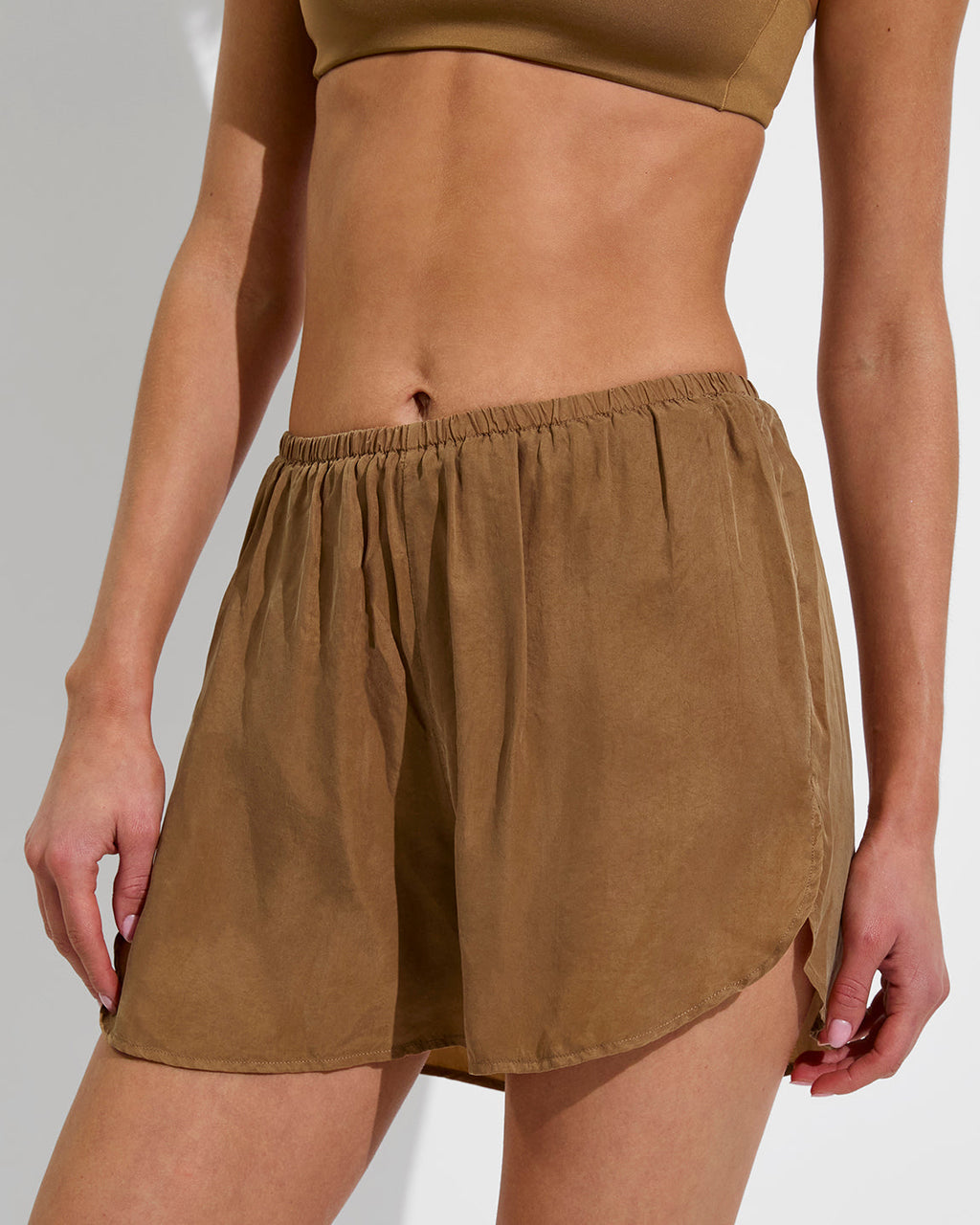 Breeze Short - Tan Lines