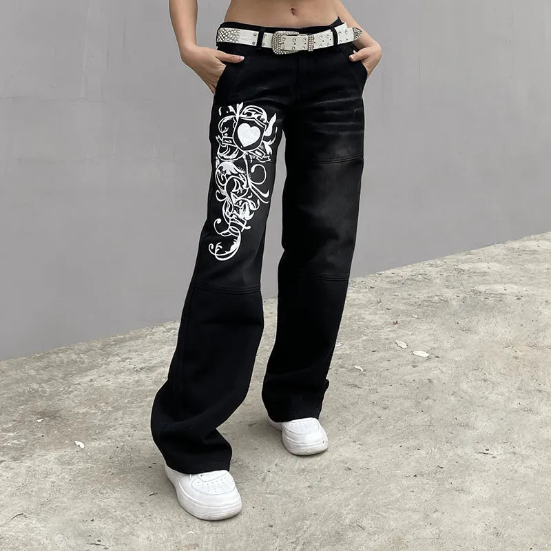 Women's Vintage Low Waisted Printed Cargo Jeans | Great for All Seasons