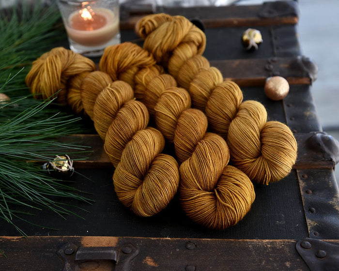 Destination Yarn fingering weight yarn Candlelight