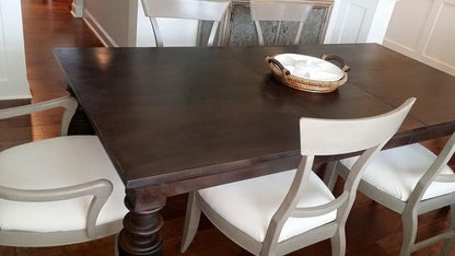 Retique It Meadow Path furniture and cabinet paint in a quart container, showing a smooth, painted wood surface.