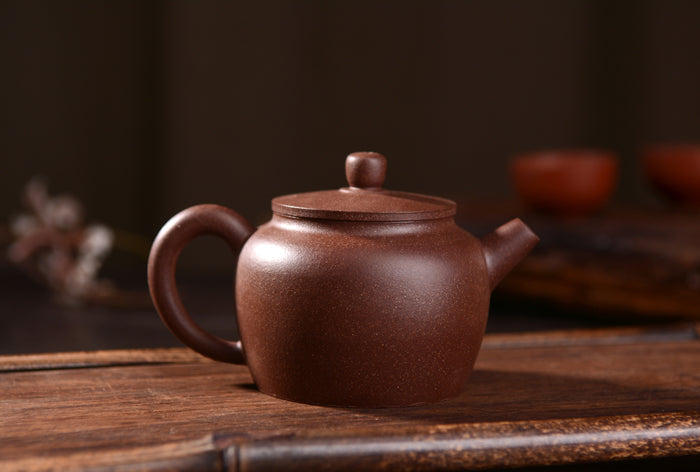 Hei Jin Gang Clay "DeZhong" Yixing Teapot * 140ml | Yunnan Sourcing Tea Shop