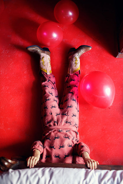Jogging Pants in Old Pink w/ Black Horses