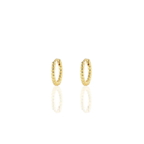 Kris Nations – Twisted Hinged Huggie Hoop Earring in 18k Gold Vermeil