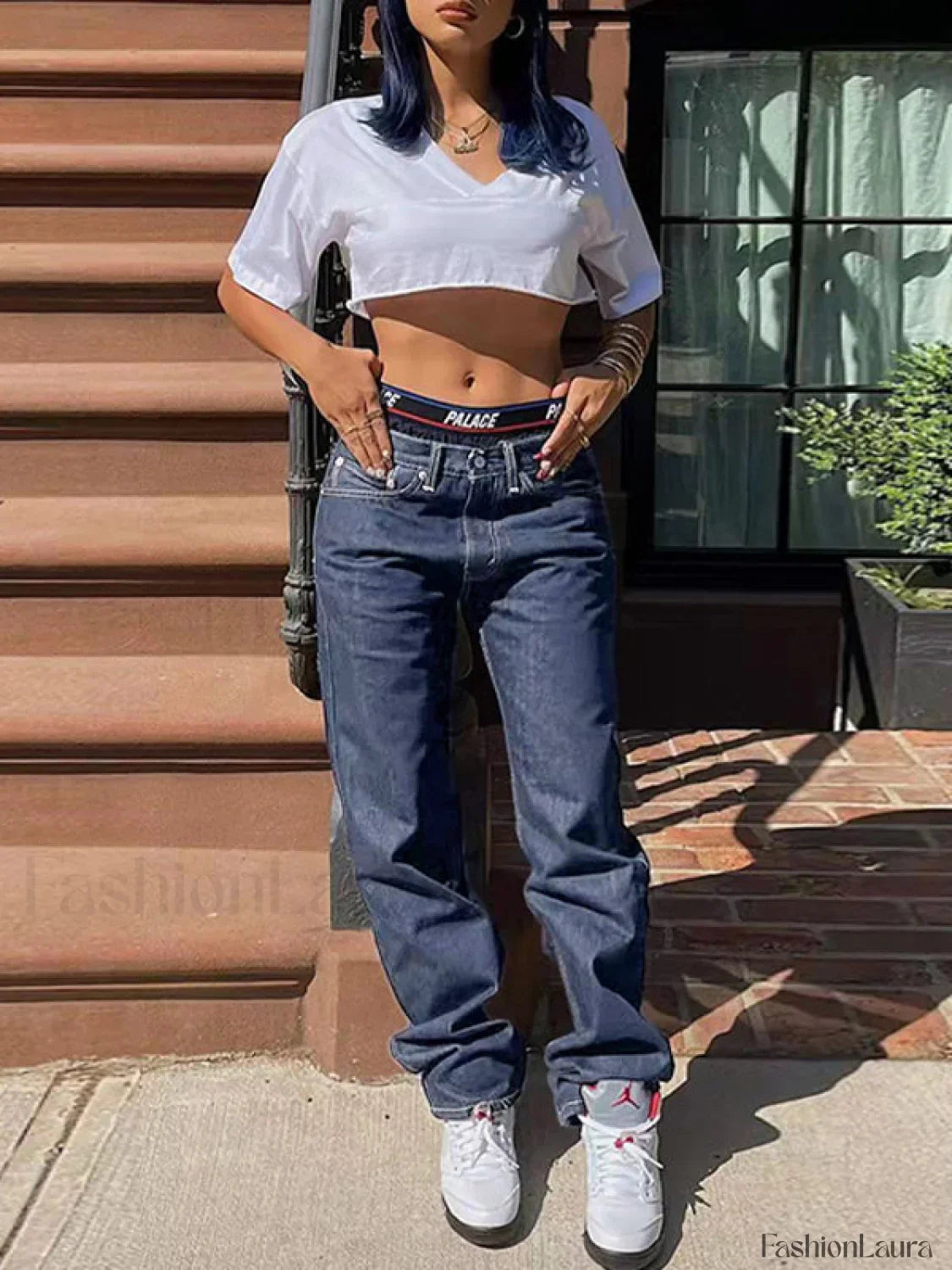 Light Wash Denim Boyfriend Jeans