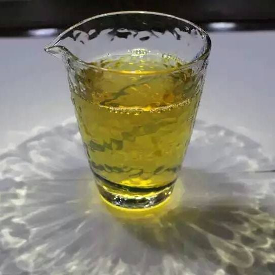 Obscured Glass "Tall" Cha Hai for Gong Fu Tea Brewing | Yunnan Sourcing Tea Shop