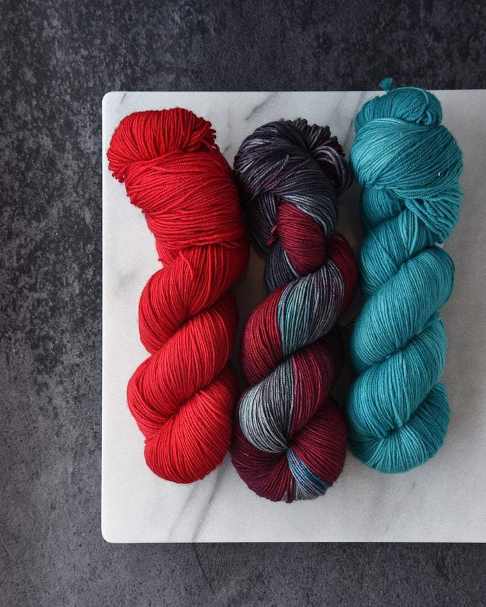 Destination Yarn fingering weight yarn SHINING SEA