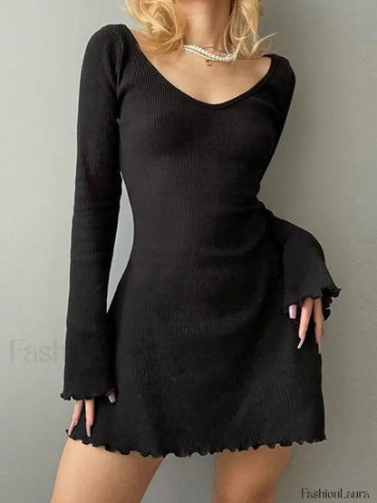 Simple Knitted Long Sleeve Mini Dress