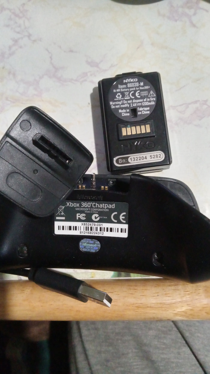 Xbox 360 5 Item S Model AV AC Cable Chatpad OEM + Charge Cable w Battery BUNDLE